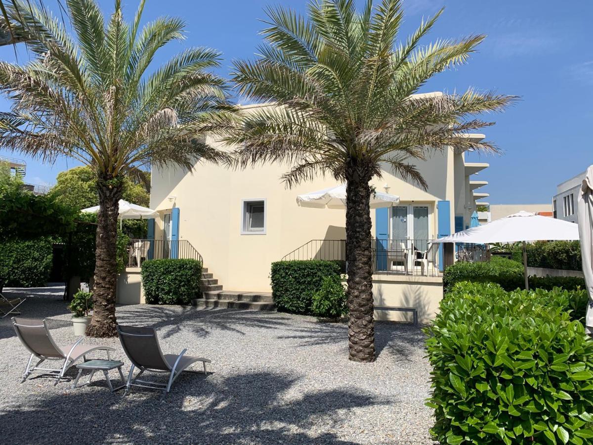Hotel l'Etape Villeneuve-Loubet Extérieur photo