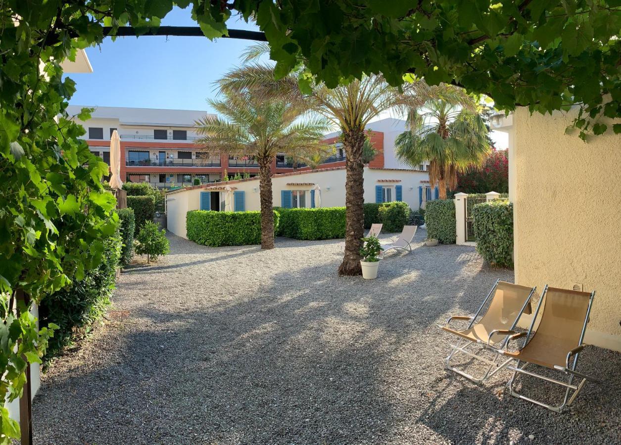 Hotel l'Etape Villeneuve-Loubet Extérieur photo