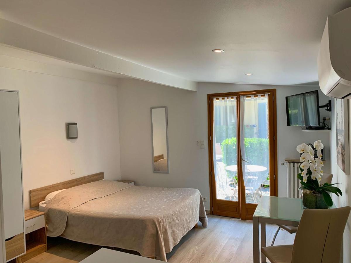 Hotel l'Etape Villeneuve-Loubet Extérieur photo