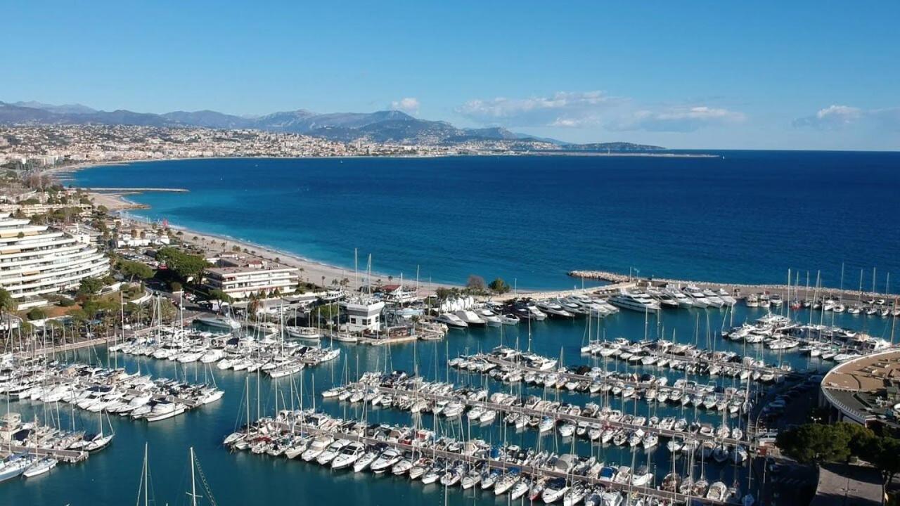 Hotel l'Etape Villeneuve-Loubet Extérieur photo