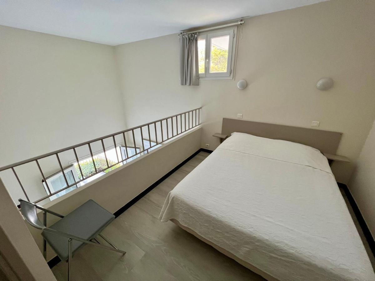 Hotel l'Etape Villeneuve-Loubet Extérieur photo